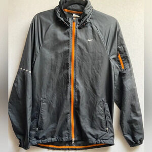 Nike storm fit hooded  full zip packable windbreaker Sz S